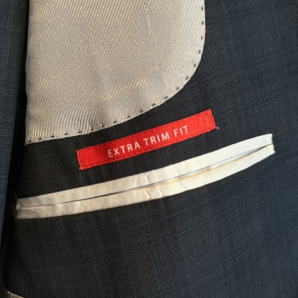 Saks Fifth Avenue Red Label Suit - Picture 3 of 5